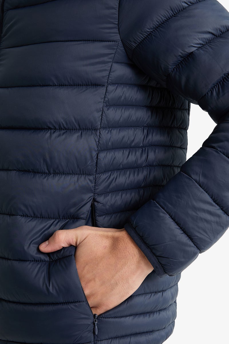 ديفاكتو جاكيت بامب سليم فيت بكابيشون وتر بروف بجيب من الداخل - Image 5